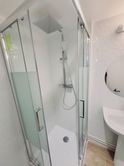 Family Flat Stade De France Airport Cdg Le Bourget "Appart'7" Pierrefitte-sur-Seine Extérieur photo
